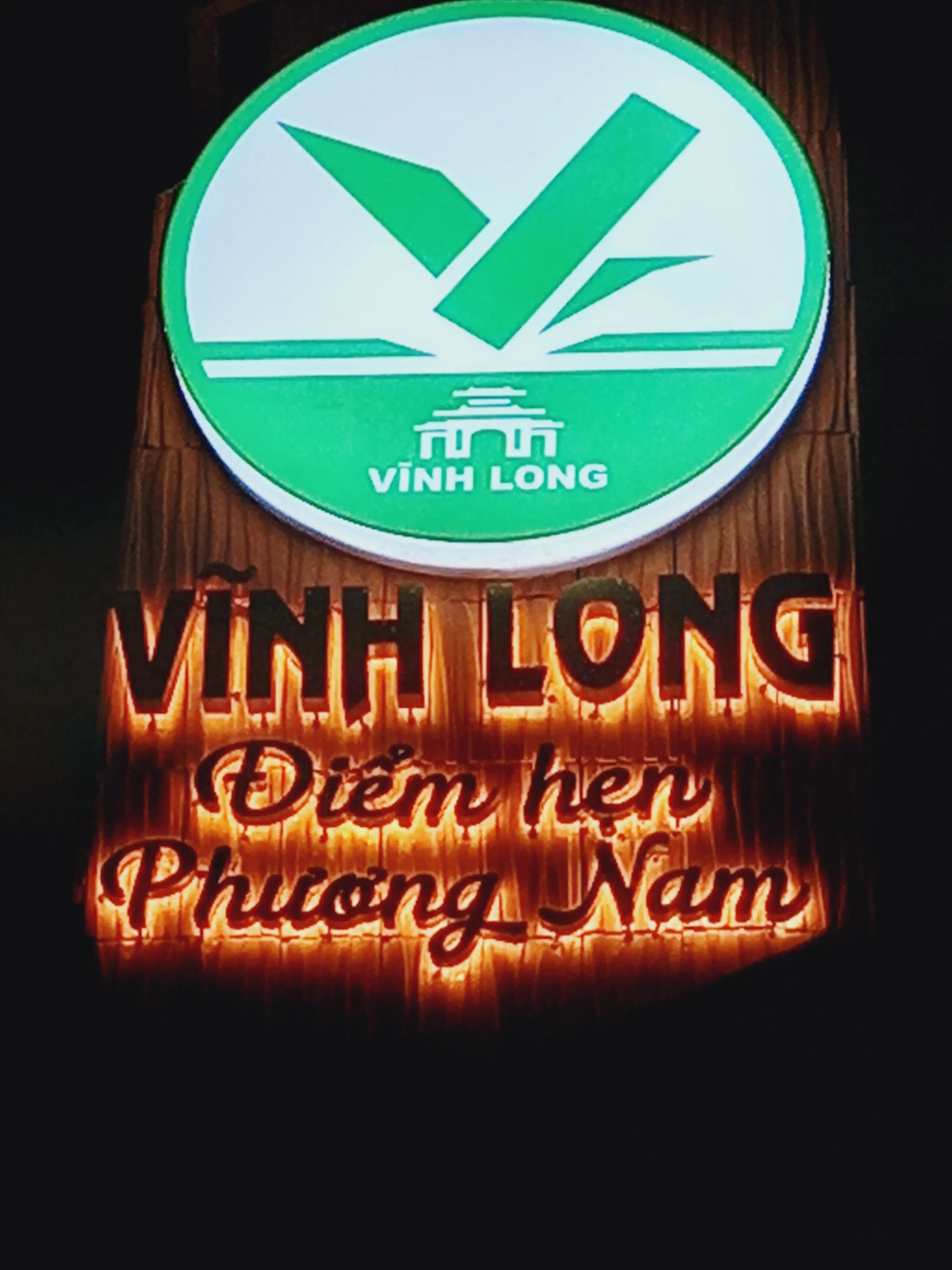 Mẫu Bảng Hiệu Mica